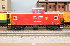 Norfolk_Souithern_Caboose_4 small