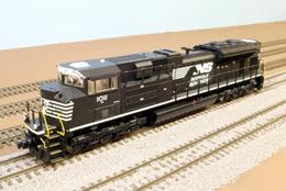 Norfolk_Southern_SD70ACe_3 small