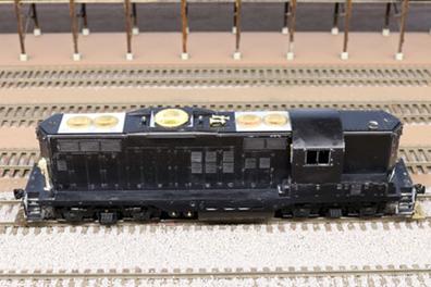 S_Scale_B_&_O_GP9_6541_7 small