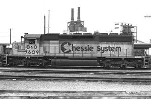 S_Scale_Chessie_SD40-2_7609_4 small