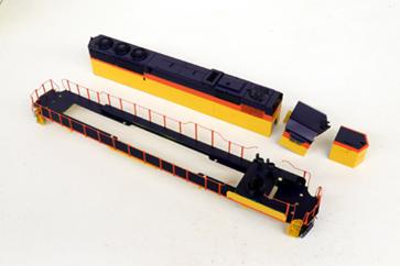 S_Scale_Chessie_SD50_8595_18 small