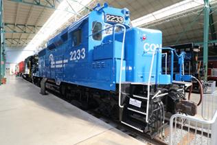 S_Scale_Conrail_GP30_2233_5 small