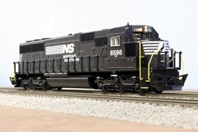 S_Scale_Norfolk_Southern_SD60_6596_17 small