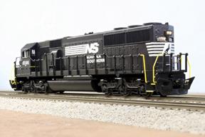 S_Scale_Norfolk_Southern_SD60_6596_18 small