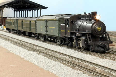 S_Scale_Reading_Surburban_19 small