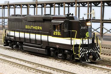S_Scale_Southern_Railway_GP30_2551_18 small