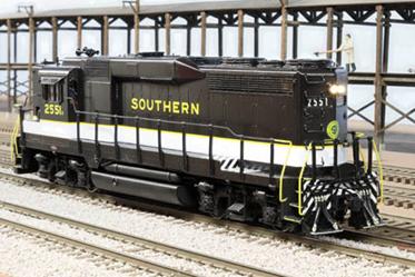 S_Scale_Southern_Railway_GP30_2551_19 small